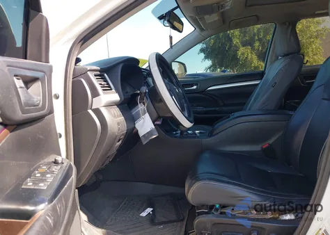 2015 Toyota Highlander Xle V6 из США, поврежденный, VIN 5TDKKRFH8FS097572